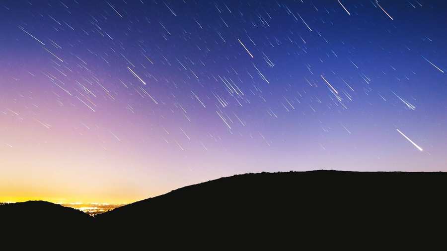 Fireball Season’ Peaks in 2026: Why Meteors Are Lighting Up the Night Sky Like Never Before