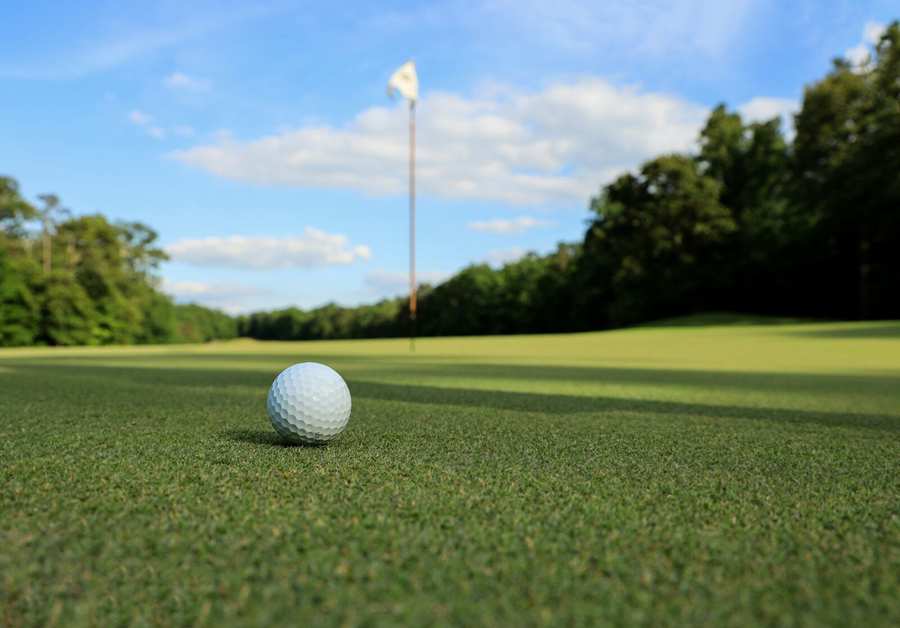 Augusta Stunner: Cameron Young and Rory McIlroy Share the 54-Hole Lead